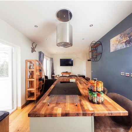Luxury Cottage With Stunning Views Near Fairy Pools - School House 3 Carbost  Exterior foto