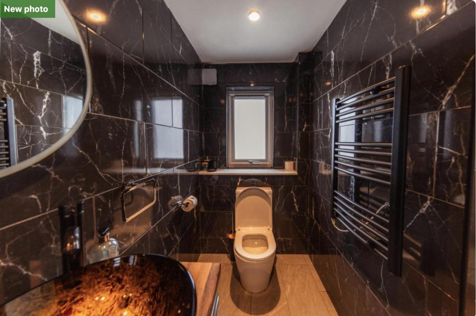 Luxury Cottage With Stunning Views Near Fairy Pools - School House 3 Carbost  Exterior foto